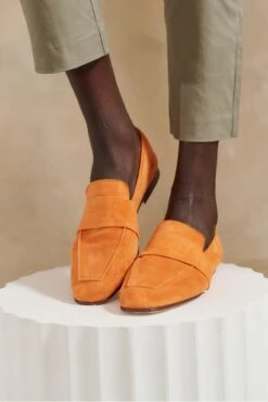 Art. 06 Loafer In Suede Arancio
