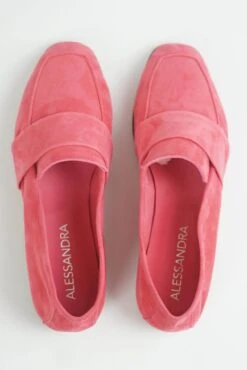 Art. 06 Loafer In Suede Fuchsia -Deux Amies Shop alessandra accessory art 06 loafer in suede fuchsia 31050835722294