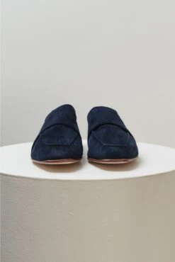 Art. 06 Loafer In Suede Navy -Deux Amies Shop alessandra accessory art 06 loafer in suede navy 30916039016502