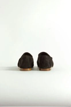 Art. 06 Loafer In Suede Nero -Deux Amies Shop alessandra accessory art 06 loafer in suede nero 31465338830902