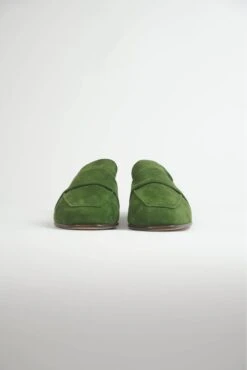 Art. 06 Loafer In Suede Verde -Deux Amies Shop alessandra accessory art 06 loafer in suede verde 31050842374198