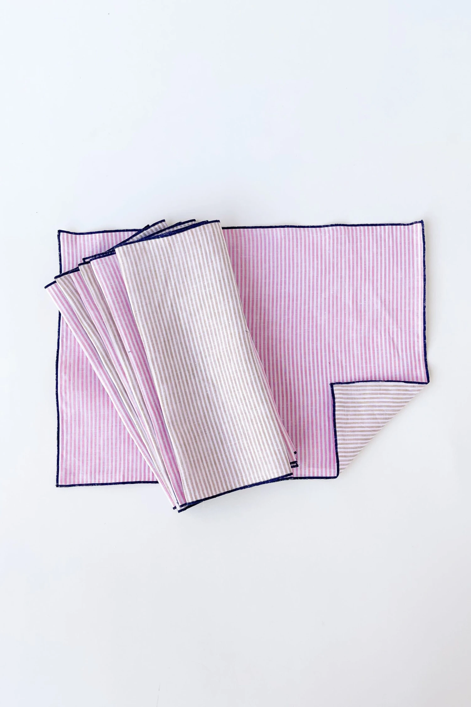 Placemats In Pink/Beige Stripe 1 Placemats In Pink/Beige Stripe