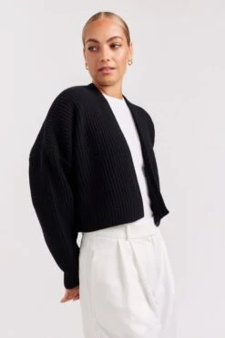 Vivi Cardi In Black