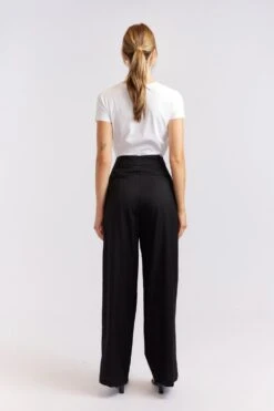 Laurel Wool Pant In Black -Deux Amies Shop alessandra cashmere pants laurel wool pant in black 40461587382566