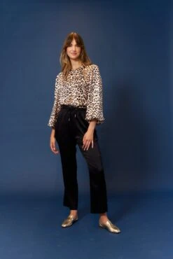 Magnolia Silk Shirt In Classic Animal 14 Magnolia Silk Shirt In Classic Animal -Deux Amies Shop alessandra cashmere shirts magnolia silk shirt in classic animal 40481232355622