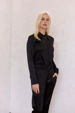 Deux Amies Shop -Deux Amies Shop alessandra cashmere shirts primrose silk shirt in black 41125656002854