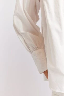 Rosemary Poplin Shirt In White -Deux Amies Shop alessandra cashmere shirts rosemary poplin shirt in white 40461080297766