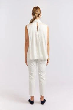 Sleeveless Pussy Bow Silk Top In Ivory -Deux Amies Shop alessandra cashmere shirts sleeveless pussy bow silk top in ivory 40461275988262