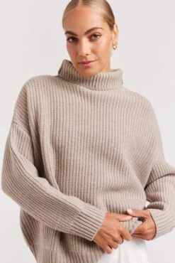 Gwen Sweater In Mojave