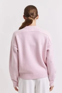 Polly Sweater In Tuberose -Deux Amies Shop alessandra cashmere sweater polly sweater in tuberose 41099638407462