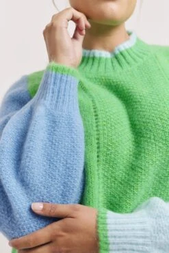 Vovo Mohair Sweater In Apple -Deux Amies Shop alessandra cashmere sweater vovo mohair sweater in apple 41049902350630