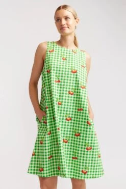 Goldy Dress In Emerald Cherry