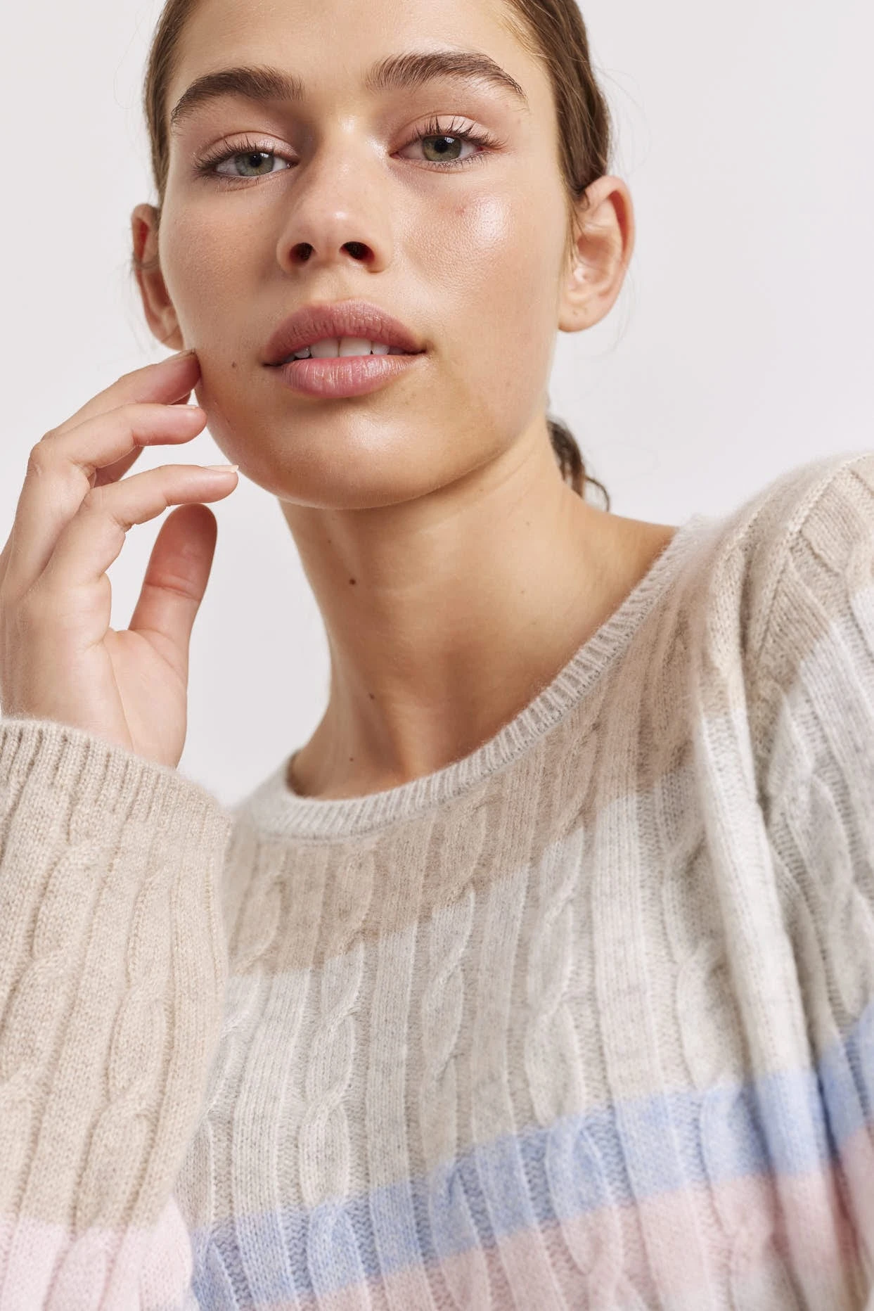 Aspen Stripe Cashmere Sweater In Muesli 3 Aspen Stripe Cashmere Sweater In Muesli - Image 3