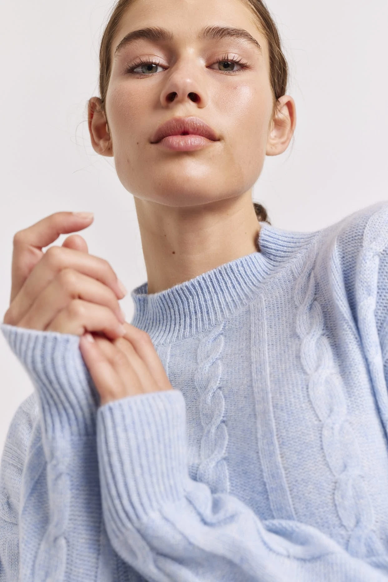 Colbie Cashmere Sweater In Water 3 Colbie Cashmere Sweater In Water - Image 3