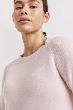Fifi Crew Cashmere Sweater In Ballet -Deux Amies Shop alessandra sweater fifi crew cashmere sweater in ballet 41227884626214