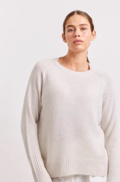 Fifi Crew Cashmere Sweater In Chiffon