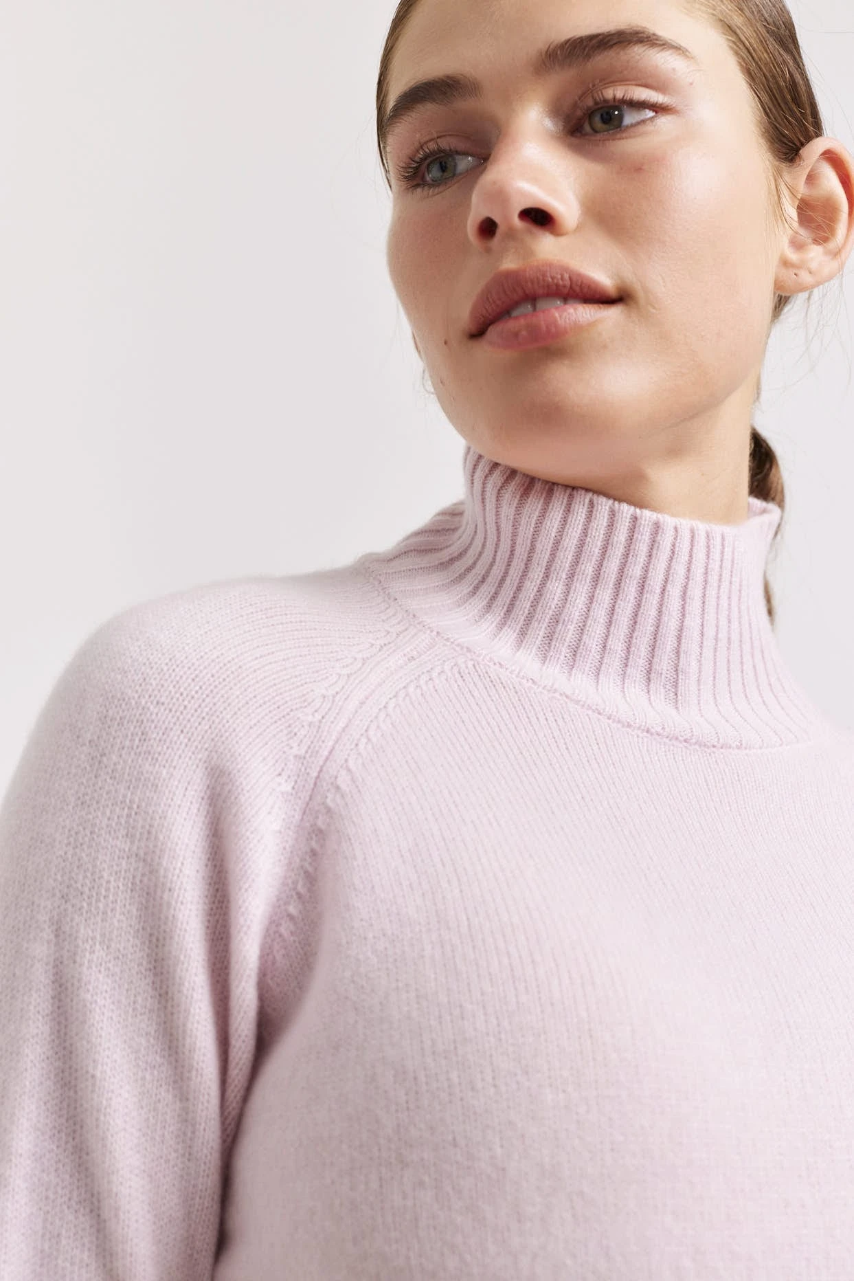 Fifi Polo Cashmere Sweater In Ballet 3 Fifi Polo Cashmere Sweater In Ballet - Image 3