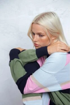 Parfait V-Neck Cotton Cashmere Sweater In Frost Blue -Deux Amies Shop alessandra sweater parfait v neck cotton cashmere sweater in frost blue 41312883474726