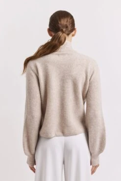 Pepper Cashmere Sweater In Lightweight Beige -Deux Amies Shop alessandra sweater pepper cashmere sweater in lightweight beige 41228029165862